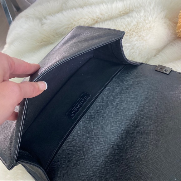 Chanel So Black Boy Bag sz Medium - Picture 7 of 15